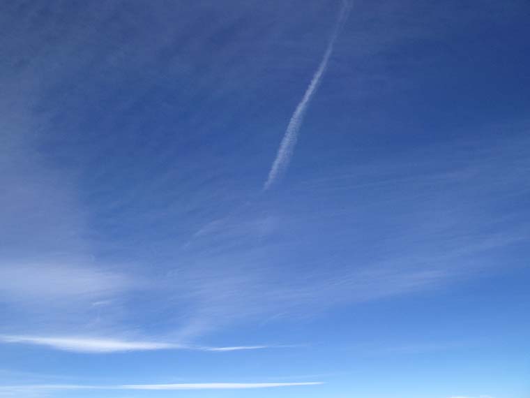 Hiaper_contrail